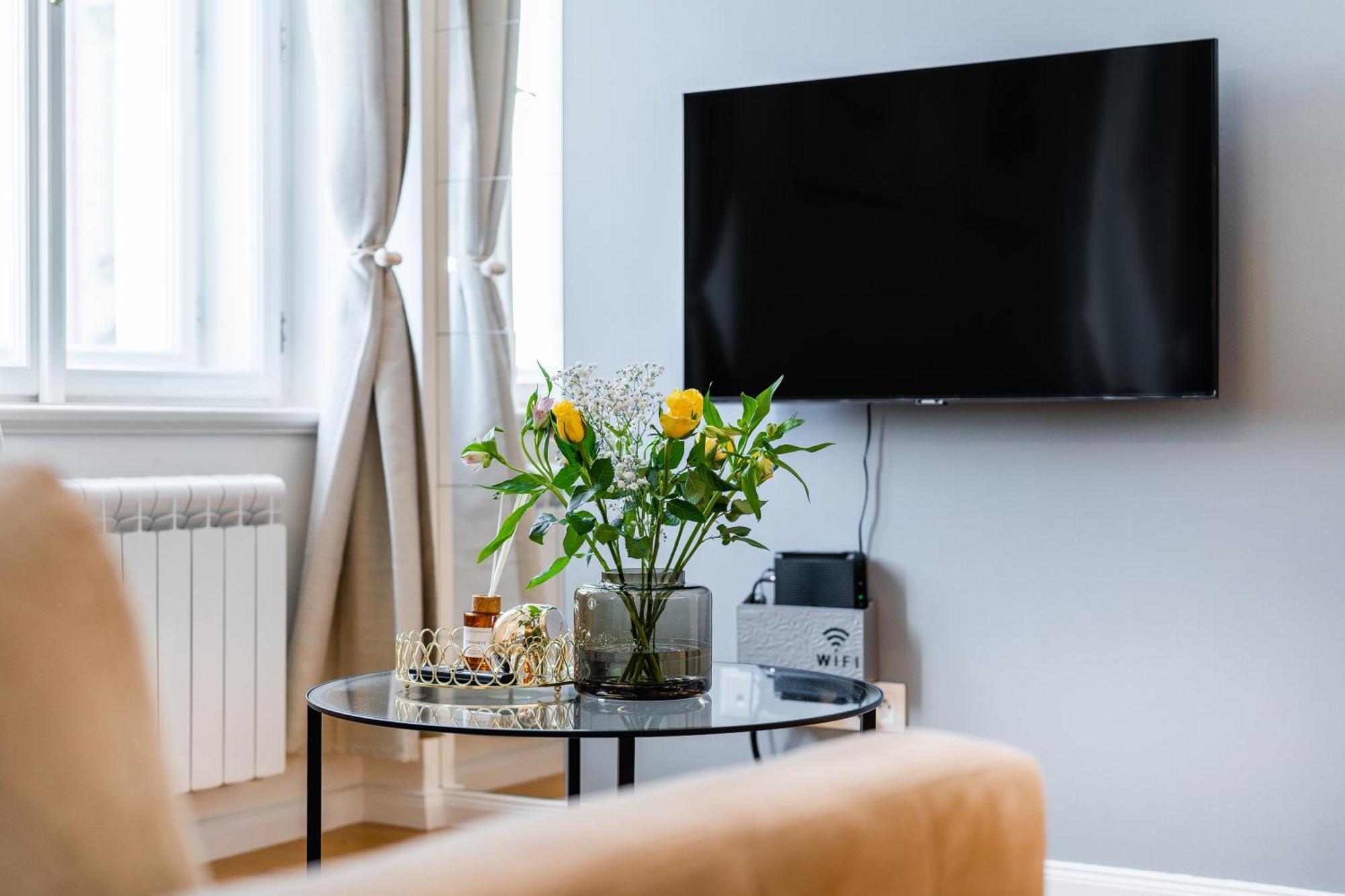 Anytime Holiday- Muzeum Apartments Praag Buitenkant foto