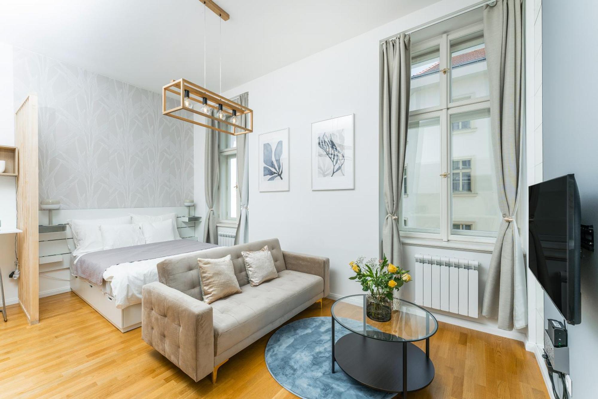 Anytime Holiday- Muzeum Apartments Praag Buitenkant foto